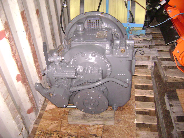 Twin Disc 514 2-1 Transmission for Sale 2